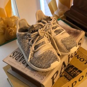 Toddler Adidas shoes black and white